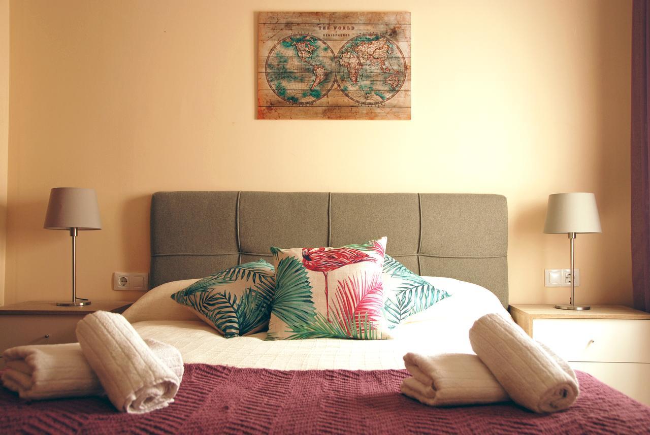 Apartamentos La Caleta De Cádiz Kültér fotó