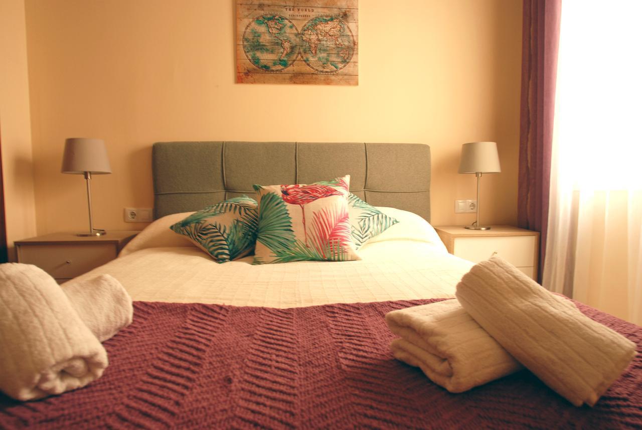 Apartamentos La Caleta De Cádiz Kültér fotó