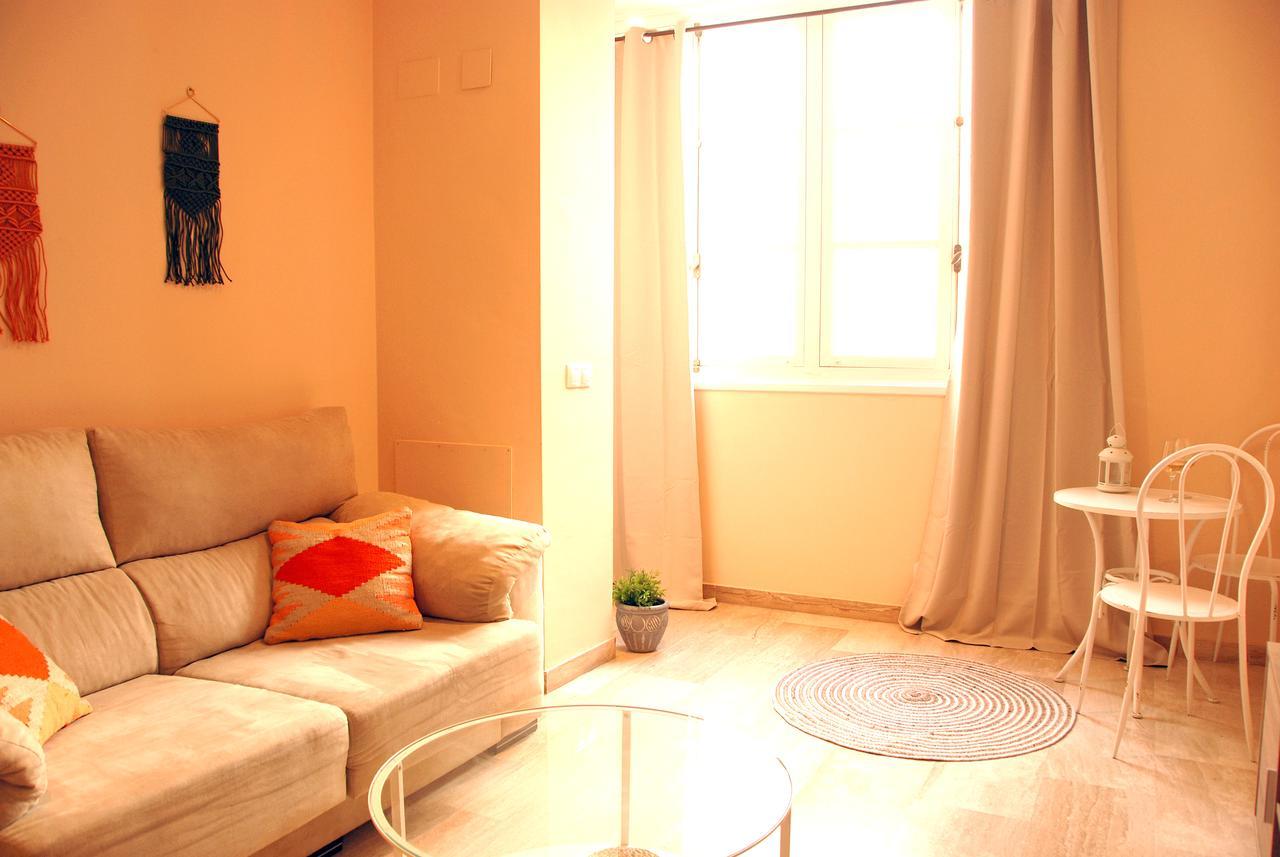 Apartamentos La Caleta De Cádiz Kültér fotó